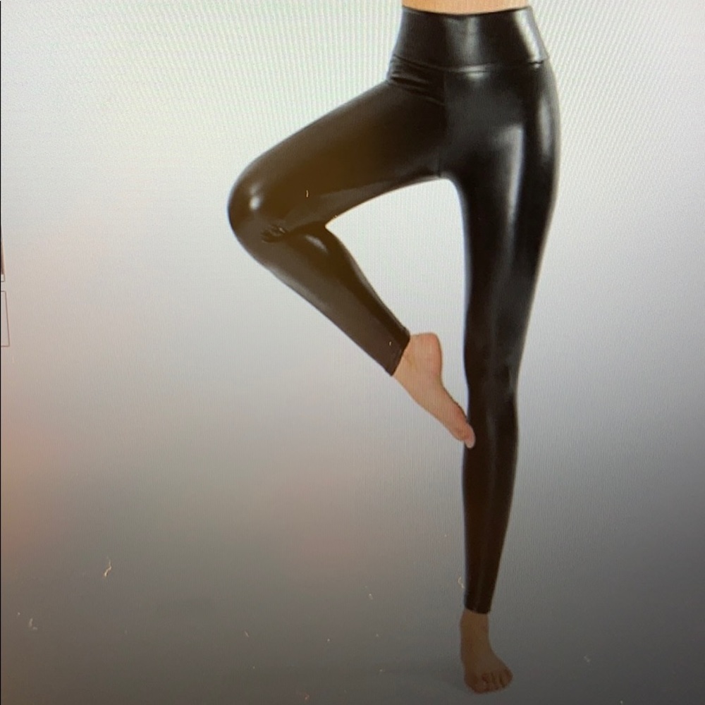 Lakosmo Women's Faux Leather Pants Size Large NWT
